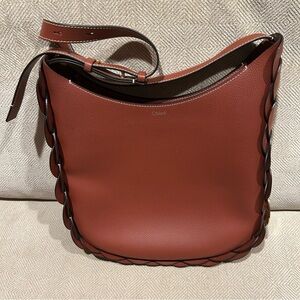 Chloe women’s Darryl sepia brown grained leather hobo bag style 635743